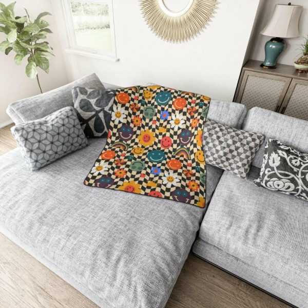 Bedding | Smiley Emoji Funky Throw Blanket Bedding Bedding