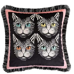 One Of A Kind Pillows | Four Cats Velvet Throw Pillow With Fringes – Pink Animal Inspired Pillows Animal Inspired Pillows