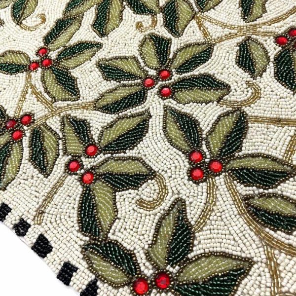 Table Linens | Christmas Berry Rectangular Beaded Table Runner Kitchen Table Linens