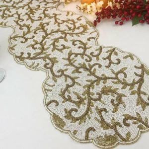 Table Linens | Classic Floral Motif Beaded Table Runner – White/Gold Kitchen Table Linens