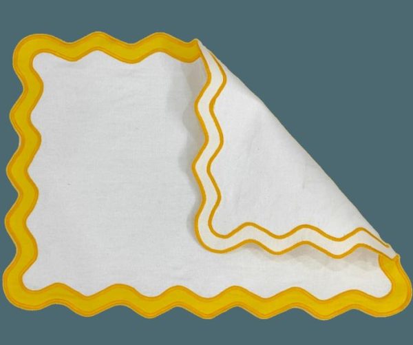 Table Linens | Yellow And White Scallop 100% Linen Placemat – Set Of 4 Kitchen Table Linens