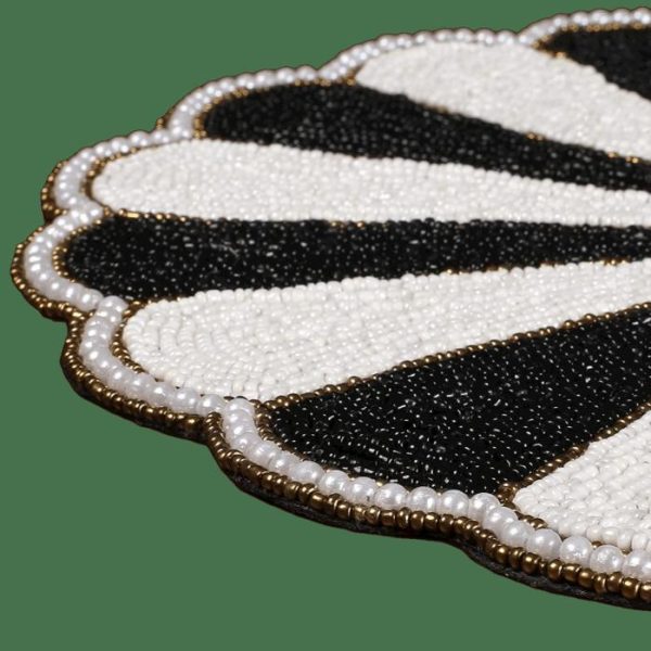 Table Linens | Black And White Beaded Round Placemats – Set Of 4 Kitchen Table Linens